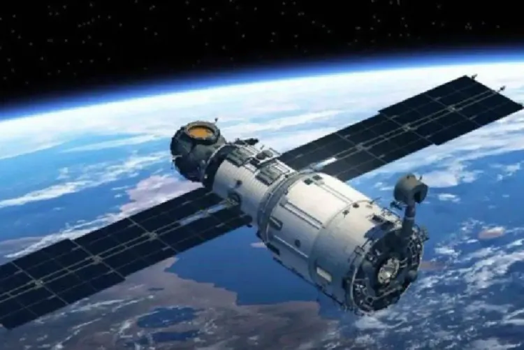 الصين تطلق بنجاح القمر الاصطناعي تشاينا سات-9سي