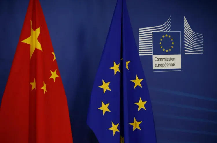 بكين تدعو لتعزيز الثقة بين الصين والاتحاد الأوروبي