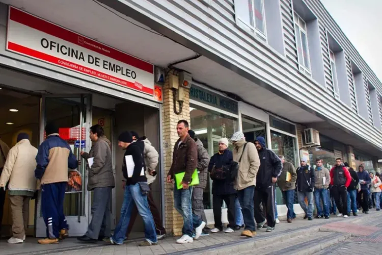 وزارة الشغل الإسبانية .. أزيد من 305 ألف مغربي مسجلون في الضمان الاجتماعي بإسبانيا