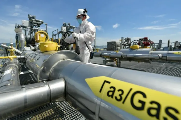 الإتحاد الأوروبي يخفض طلبه على الغاز الطبيعي بنسبة 15 في المائة