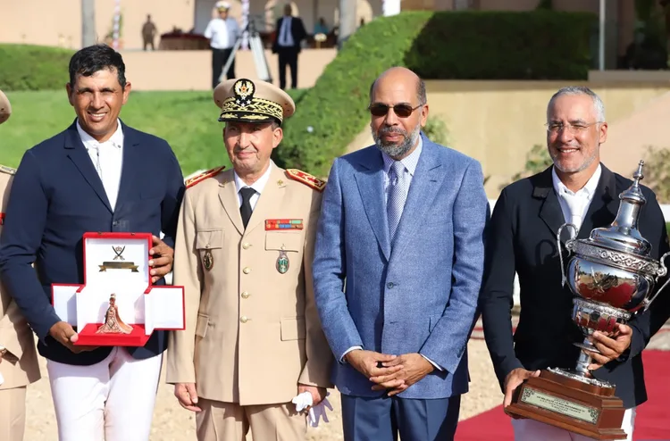 تمارة: الفارس الغالي بوقاع يفوز بالجائزة الكبرى لصاحب الجلالة الملك محمد السادس للقفز على الحواجز (ثلاث نجوم)