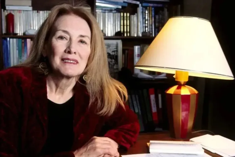 جائزة نوبل للآدب 2022 : الأكاديمية السويدية تعلن فوز الكاتبة الفرنسية آني إرنو