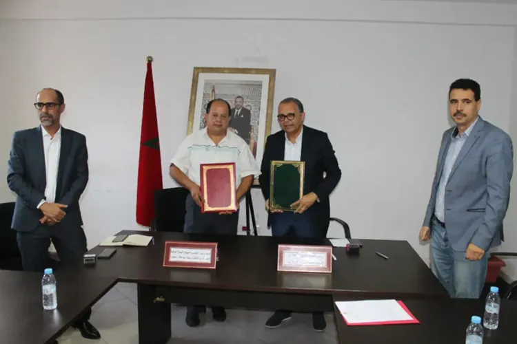 توقيع اتفاقية شراكة بين اللجنة الجهوية لحقوق الإنسان لبني ملال والمجلس الجهوي للهيئة الوطنية للأطباء