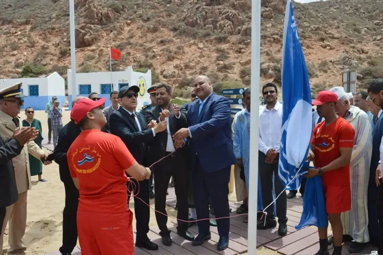 رفع اللواء الأزرق بشاطئي سيدي إفني وإمي نتاركا بمير اللفت