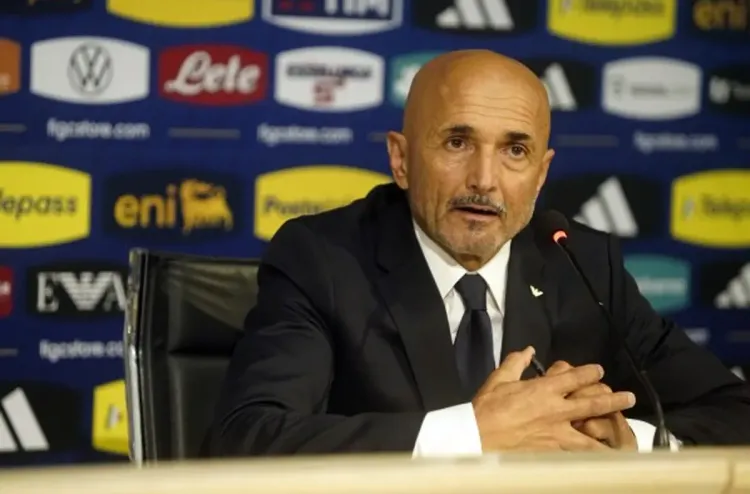 الاتحاد الإيطالي يجدد ثقته في سباليتي رغم الإقصاء من دور الثمن