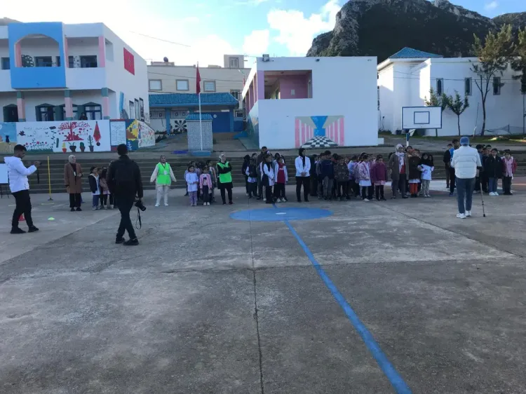 "بسمة وإفادة"، مبادرة لدعم تمدرس وتفتح تلاميذ الابتدائي بعمالة المضيق-الفنيدق