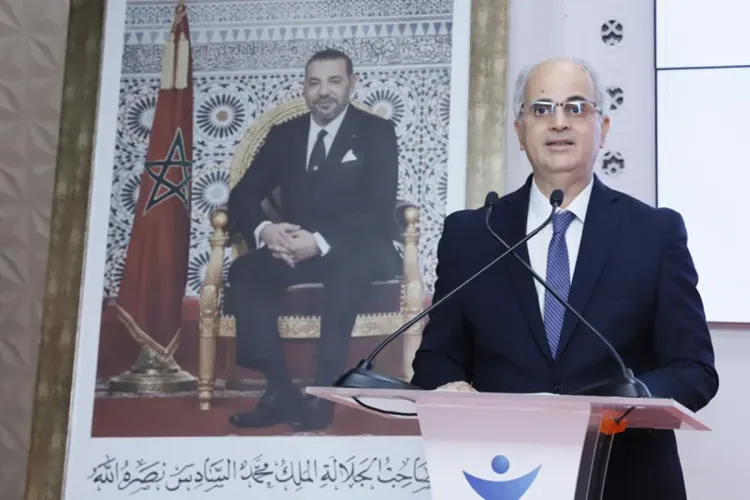 المدير العام لمجموعة بريد المغرب يؤكد أن التنمية المستدامة لقطاع البريد تمر عبر تحديث الخدمات البريدية