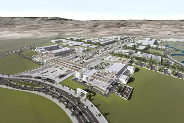 المركب الجامعي بالحسيمة سيشكل إطارا مرجعيا لملاءمة الخريطة الجامعية مع رهانات الجهوية المتقدمة