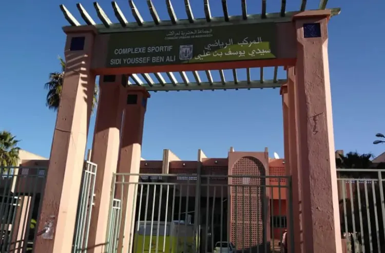 كرة القدم.. المركب الرياضي سيدي يوسف بنعلي بمراكش يكتسي العشب الاصطناعي من الجيل الجديد