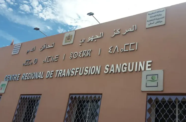 زلزال الحوز: تعبئة كبيرة بالمركز الجهوي لتحاقن الدم بمراكش لاستقبال المتبرعين