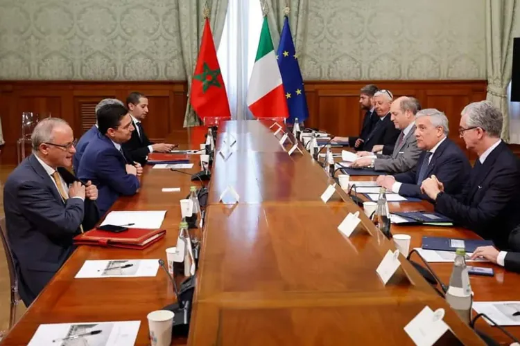 وزير الخارجية الإيطالي يعتبر المغرب شريكا استراتيجيا من أجل أمن المتوسط