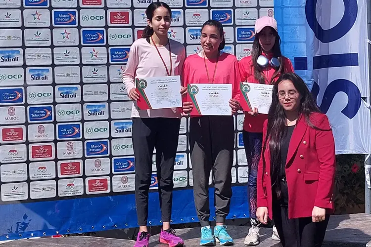 الملتقى الفدرالي الثالث لألعاب القوى بتازة: العداءان أولادها هشام وحنان قلوج يفوزان بسباق 10 آلاف متر