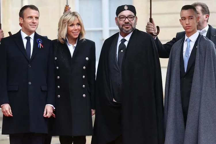 جلالة الملك يبعث برسالة إلى رئيس الجمهورية الفرنسية، فخامة السيد إيمانويل ماكرون، على إثر إعلان فرنسا دعمها الرسمي لسيادة المملكة على صحرائها