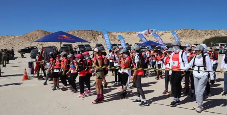 "لحاق الصحراوية 2025".. المنافسة تشتد في اليوم الرابع بمغامرات بين البر والبحر