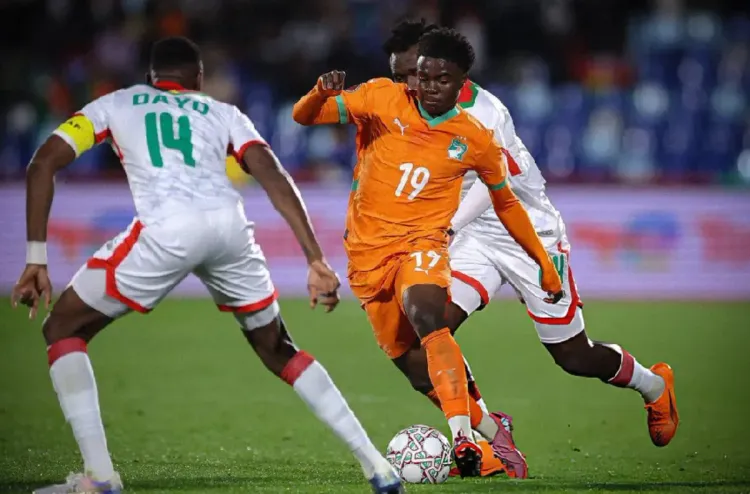 كأس إفريقيا للأمم (المغرب 2025) .. المنتخب الإيفواري يبلغ دور الربع بعد فوزه على نظيره البوركينابي (3-0)