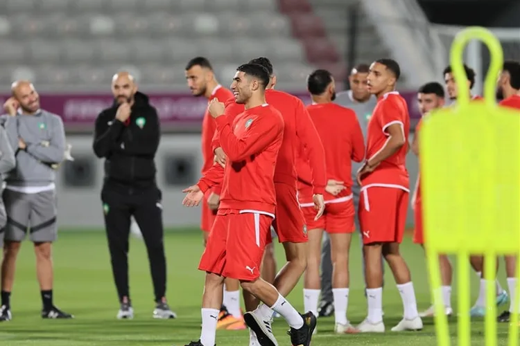 أسود الأطلس يتوافدون على المعسكر التدريبي بالمعمورة