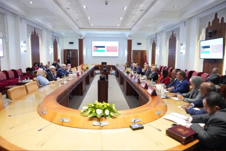 النائب الأول لرئيس مجلس النواب يستقبل وفدا عن مجلس النواب الأردني