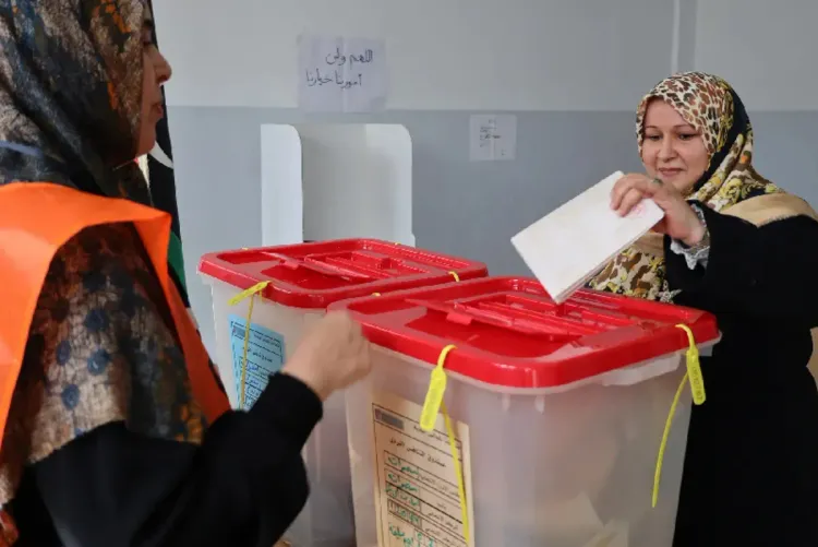 الناخبون الليبيون يدلون بأصواتهم في إطار المرحلة الثانية من الانتخابات البلدية