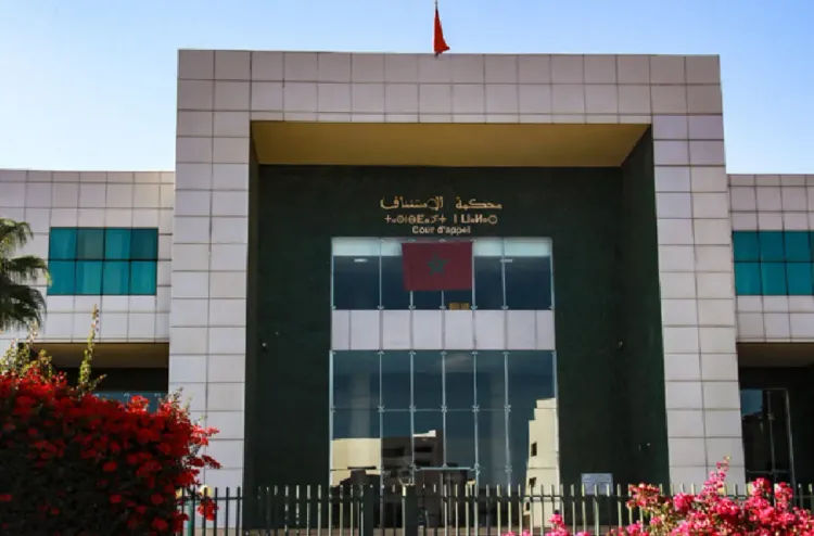 النيابة العامة لدى محكمة الاستئناف بأكادير تدحض مزاعم سيدة ادعت تعرضها لمحاولة قتل أثناء قيادتها لسيارتها (الوكيل العام للملك)