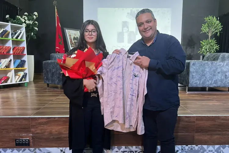 التلميذة ضحى الهادي تحوز أعلى معدل في امتحانات البكالوريا بجهة الشمال