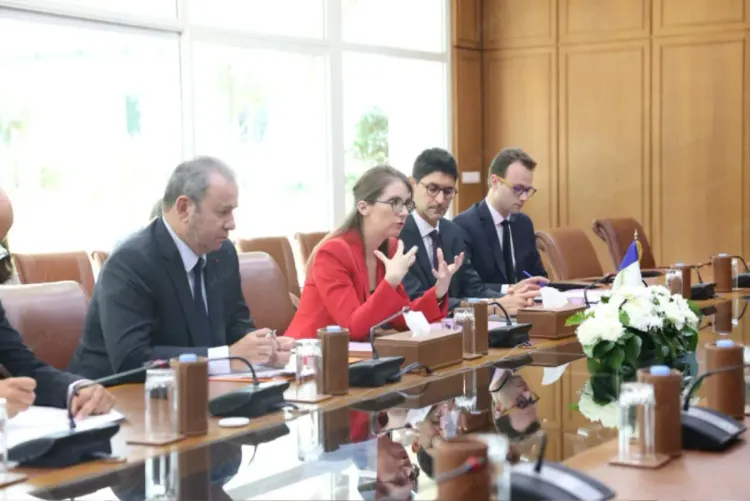 السيدة بيرجي تنوه بتقدم المغرب في تعزيز حضور المرأة في القطاعات الإستراتيجية