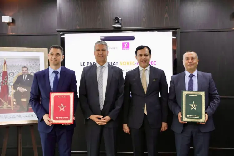 الوكالة الوطنية لإنعاش التشغيل والشركة الملكية لتشجيع الفرس يوقعان اتفاقية شراكة تهم موظفي الشبابيك