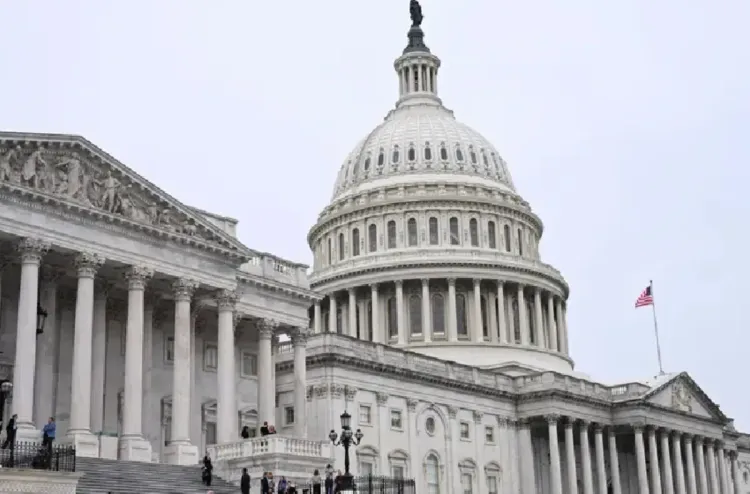 الولايات المتحدة تدخل مرحلة الإغلاق الحكومي