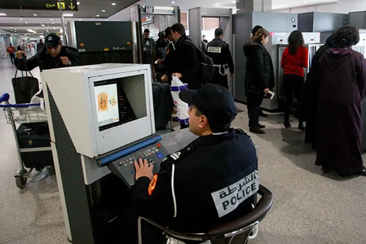 مطار محمد الخامس: توقيف مواطن هندي موضوع أمر دولي بإلقاء القبض في قضية خيانة الأمانة