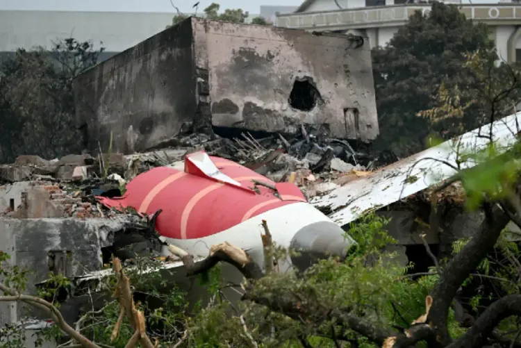 انقطاع الوقود عن محركي طائرة الخطوط الهندية قبيل تحطمها (تحقيق)