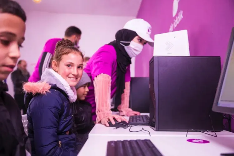 الأقسام المتصلة ل INWI : تجهيز 30 قسما جديدا في إطار المرحلة الثانية من المبادرة المواطِنة