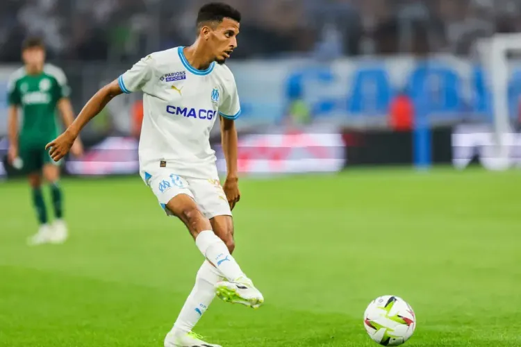 ناديان سعوديان يسعيان للظفر بخدمات أوناحي