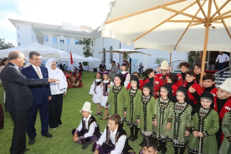 المهرجان الدولي لأطفال السلام 2022 : الإيسيسكو يشيد بإسهام الأطفال المشاركين في الدورة 14