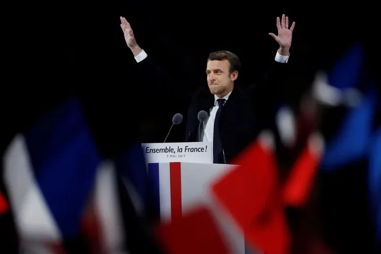 70 في المائة من الفرنسيين غير راضين عن إيمانويل ماكرون