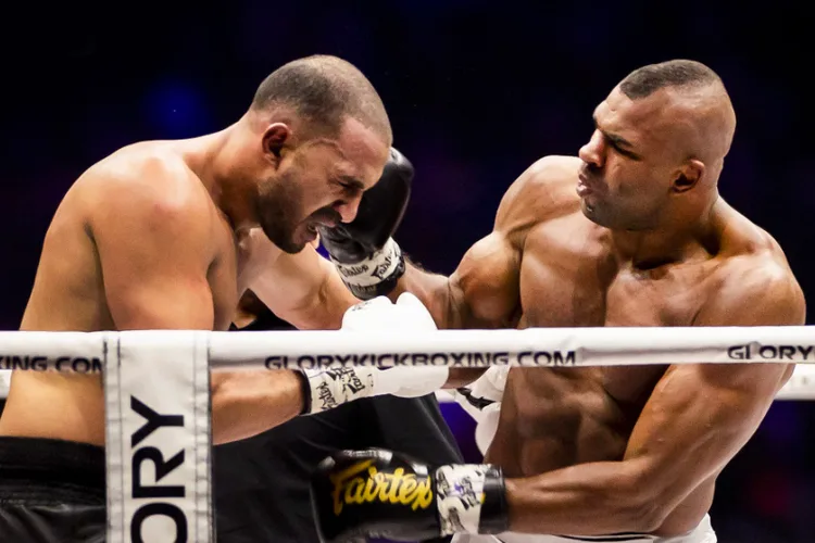 هزيمة أخرى وأخيرة لبدر هاري قبل إعلانه الاعتزال