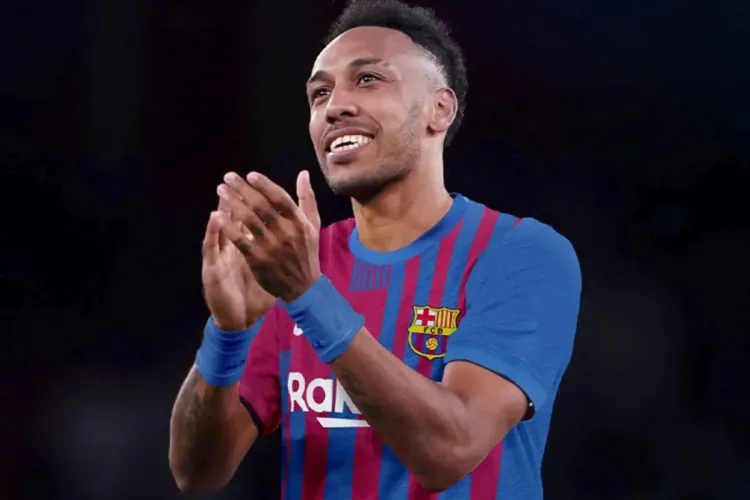 اللاعبان جريزمان وكوتينيو في مقدمة المعروضين للبيع