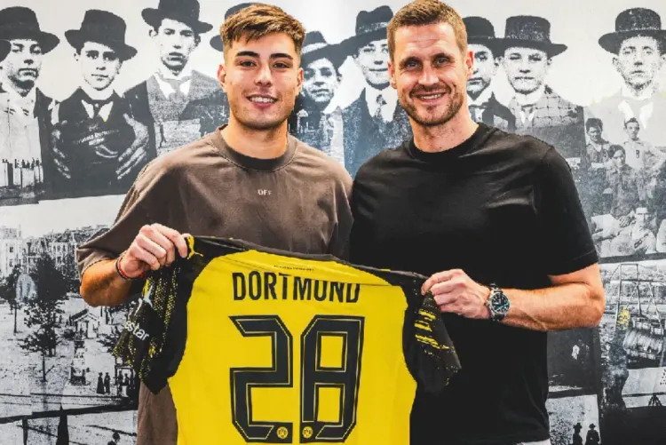 بطولة ألمانيا لكرة القدم.. دورتموند يضم المدافع الأرجنتيني أنسيلمينو على سبيل الإعارة