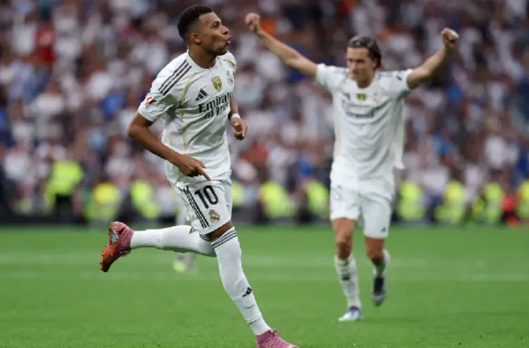 بطولة إسبانيا لكرة القدم.. ريال مدريد يواصل نتائجه الإيجابية بالفوز على إسبانيول (2-0)