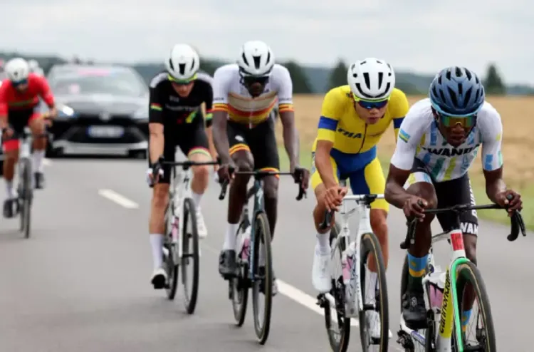 بطولة العالم للدراجات (رواندا 2025)..الإيطالي فين لورينزو بطلا لسباق الطريق لفئة الأمل