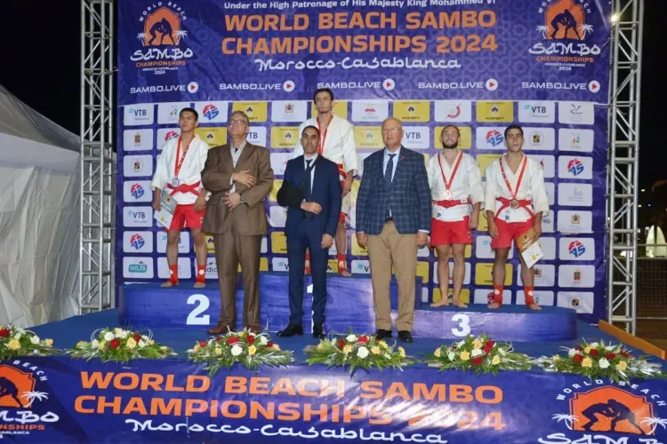 المنتخب المغربي يتوج بالميدالية البرونزية في بطولة العالم للسامبو الشاطئية
