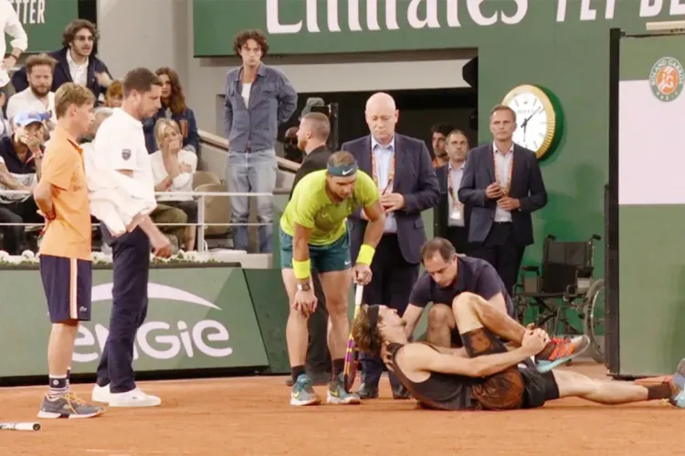 بطولة فرنسا المفتوحة لكرة المضرب 2022 : الألماني زفيريف يكشف عن تفاصيل إصابته