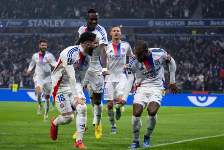 بطولة فرنسا لكرة القدم.. المديرية الوطنية للرقابة والإدارة تقضي بهبوط ليون الى الدرجة الثانية (رابطة الدوري)