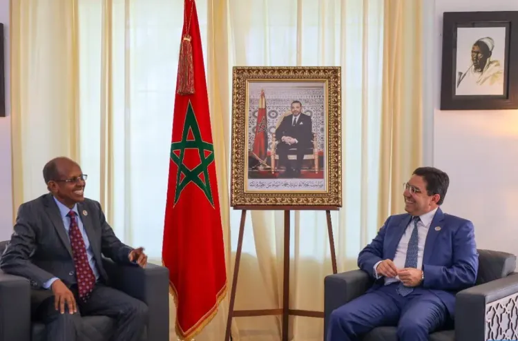 بوريطة يتباحث ببانجول مع وزير الشؤون الخارجية الجيبوتي