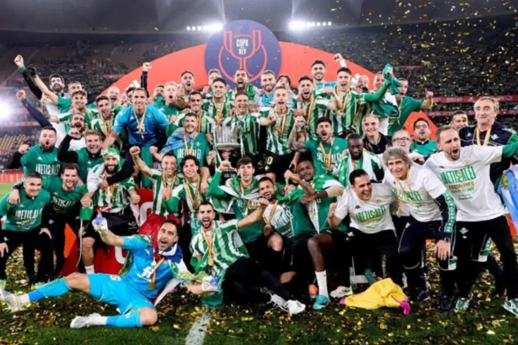 بيتيس يتوج بلقبه الأول في مسابقة كأس إسبانيا لكرة القدم منذ 2005