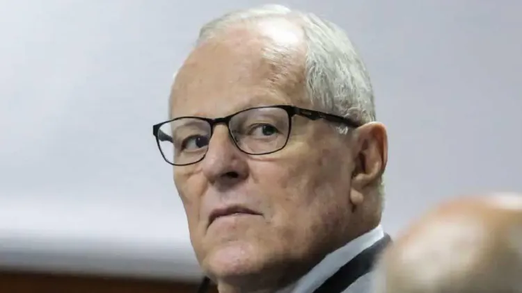 البيرو.. إحالة الرئيس الأسبق كوشينسكي على القضاء بتهمة تبييض الأموال