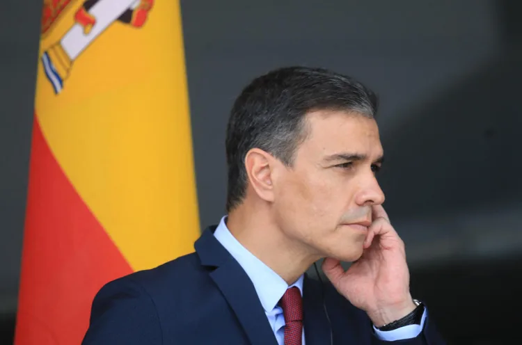 بيدرو سانشيز يلغي مشاركته في قمة العشرين بسبب إصابته بالكوفيد