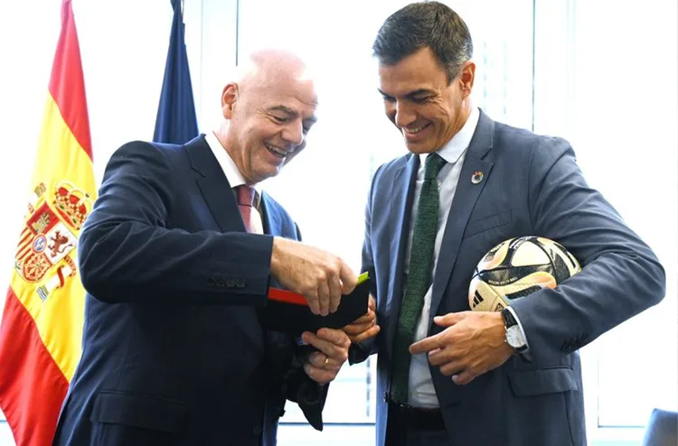 رئيس الحكومة الإسباني: مونديال 2030 إسبانيا، المغرب والبرتغال ،خبر جد سار ومصدر فخر كبير