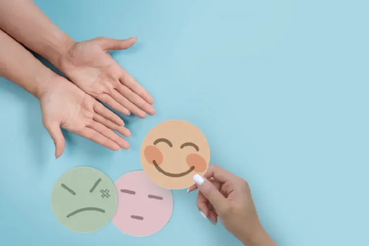 تحسين الصحة النفسية قد يساعد في تقليل خطر فقدان الذاكرة في منتصف العمر (دراسة)