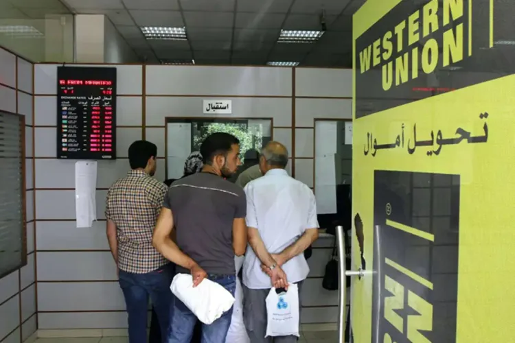 تحويلات مغاربة الخارج فاقت 45 مليار درهم