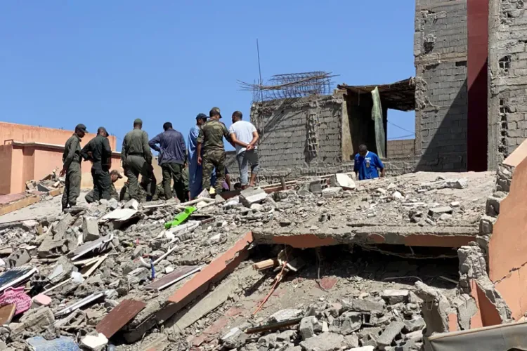 وضع خلية خاصة للتنسيق مع وسائل الإعلام الدولية لتسهيل وصولهم للمغرب