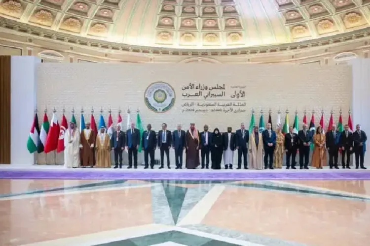 تنفيذا للتعليمات الملكية السامية المديرية العامة لأمن نظم المعلومات تشارك في الدورة الثانية لمجلس وزراء الأمن السيبراني العرب بالرياض